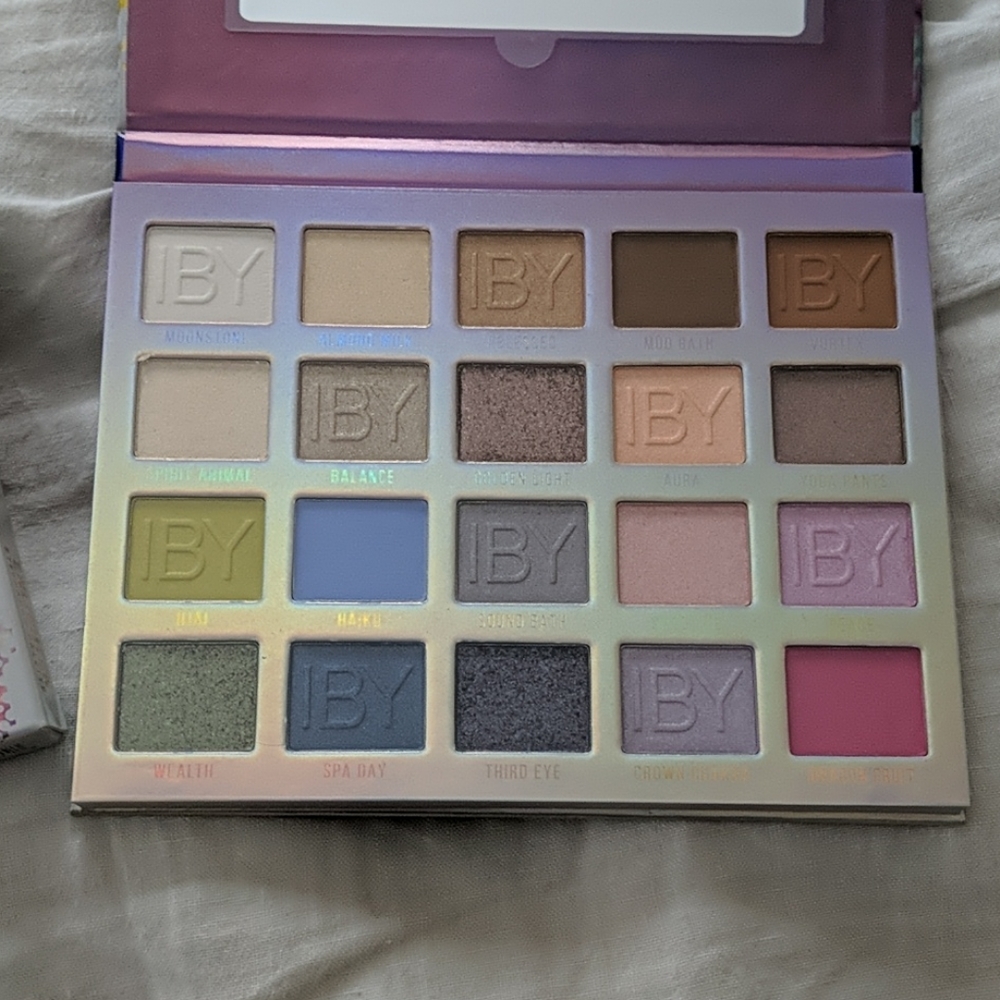 IBY Colorful Eyeshadow Palette Jewel Tone New Mixed Formula - Picture 6 of 7
